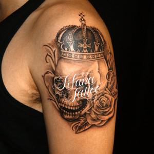 スカル|王冠|薔薇のタトゥー