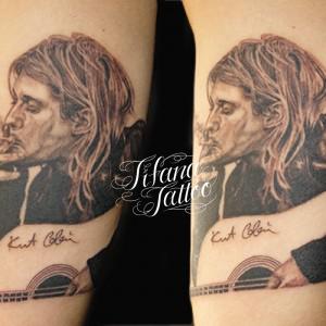 カート・コバーンのタトゥー