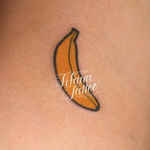 バナナのワンポイントタトゥー