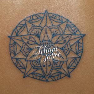 曼荼羅の刺青作品