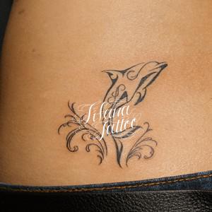 イルカ・トライバルタトゥー