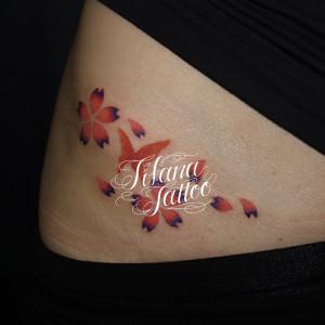 桜と蝶のタトゥー