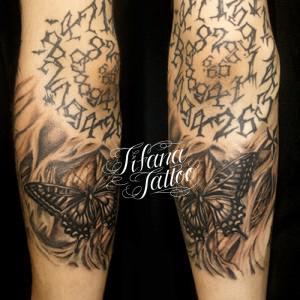 数字|蝶のタトゥー