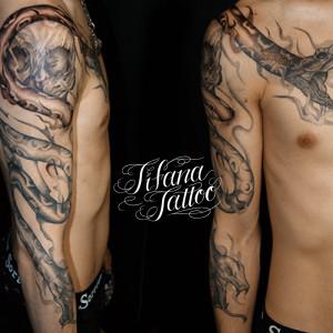 ２匹の蛇の刺青作品