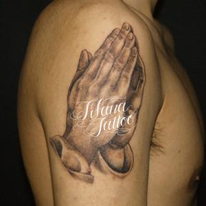 プレイング・ハンズのタトゥー