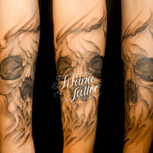 ドクロのタトゥー