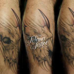 バッファロー・スカルのタトゥー