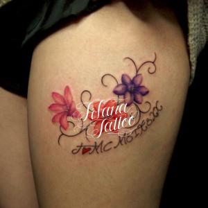 花のガールズタトゥー