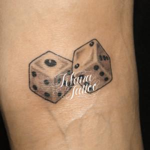 ダイスのタトゥー