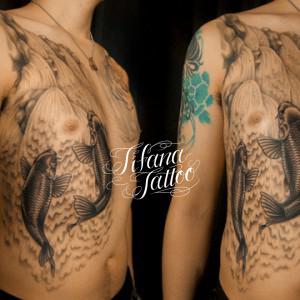 鯉の滝登りの刺青作品