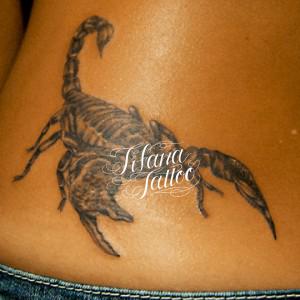 蠍の刺青作品