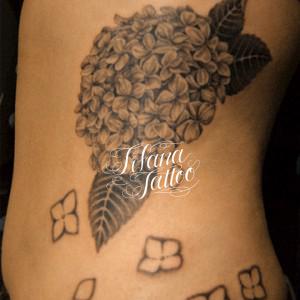 紫陽花のタトゥー