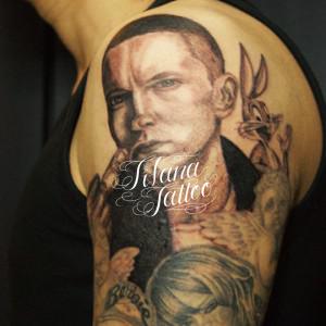 エミネムのポートレイトタトゥー