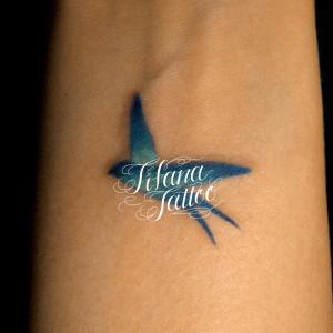 青い鳥のワンポイントタトゥー