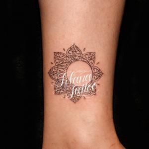 太陽|月のメヘンディ・タトゥー