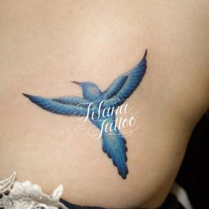 青い鳥のタトゥー