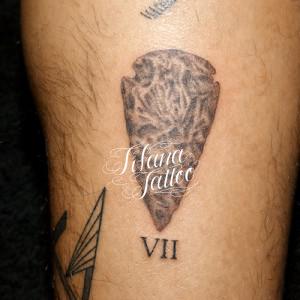 鮫の歯のタトゥー