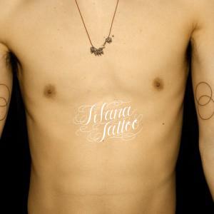 図形のワンポイントタトゥー