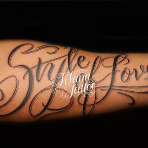 メッセージ・タトゥー