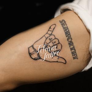 カフェのロゴ・タトゥー