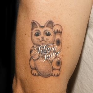 招き猫のタトゥー
