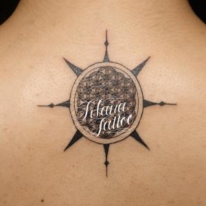 幾何学模様|太陽タトゥー