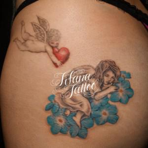 天使のタトゥー