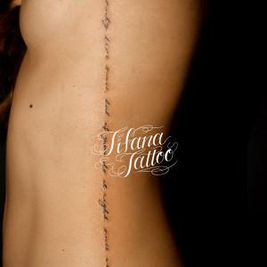 レタリングタトゥー