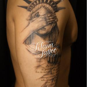 自由の女神のタトゥー