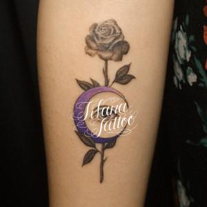 薔薇|月|目のタトゥー