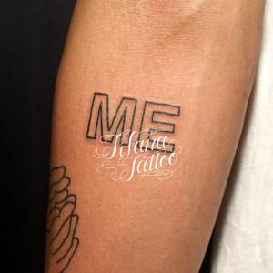 レタリングタトゥー