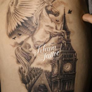 ユニコーンと塔のタトゥー