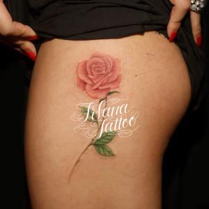 薔薇のタトゥー