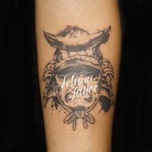 水墨画調の侍タトゥー