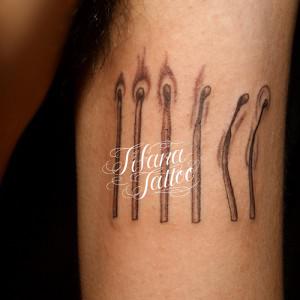 マッチのタトゥー