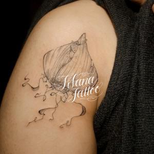 球根のタトゥー