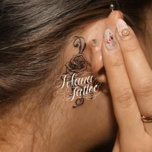 薔薇のワンポイントタトゥー