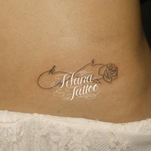 インフィニティ|バラ|イニシャルのタトゥー