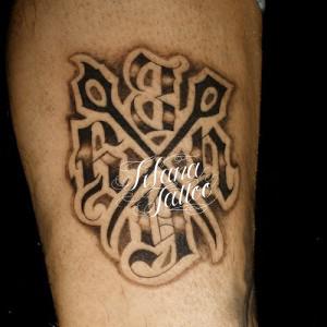 レタリングタトゥー