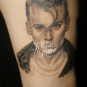 River Phoenixのポートレイトタトゥー