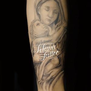 聖母子のタトゥー