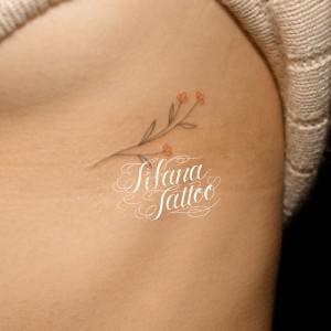 カスミソウのワンポイントタトゥー