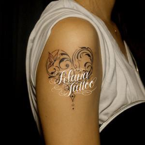 蛇|蝶|ハートのガールズタトゥー