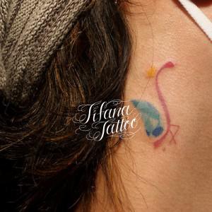 ロゴのタトゥー