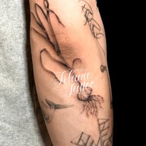 球根のタトゥー