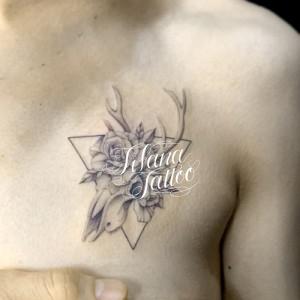 鹿の骨|薔薇|三角形のタトゥー