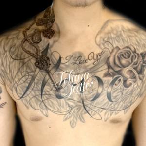 鍵|クロス|羽|文字|薔薇のタトゥー