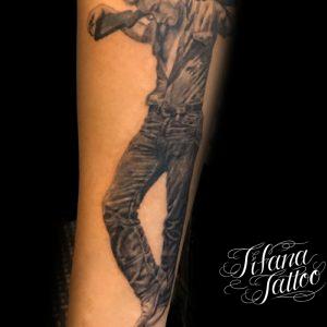 ジェームズ・ディーンのポートレートタトゥー