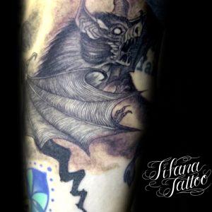 蝙蝠のタトゥー