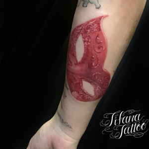 ベネチアンマスクのタトゥー